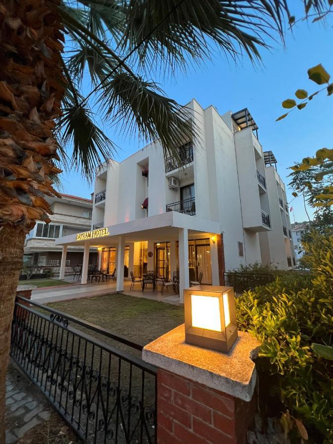 Bayram Hotel Çeşme Zewnętrze zdjęcie