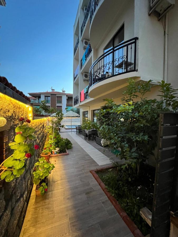 Bayram Hotel Çeşme Zewnętrze zdjęcie